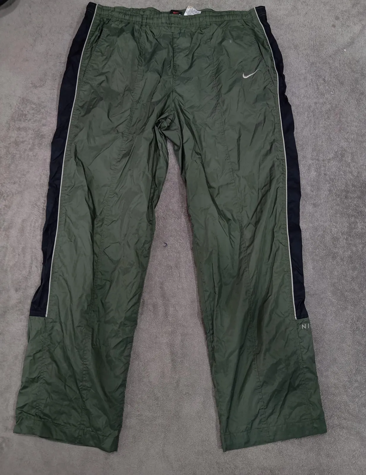 CR2520 Nike Track Pants - 10 Pcs