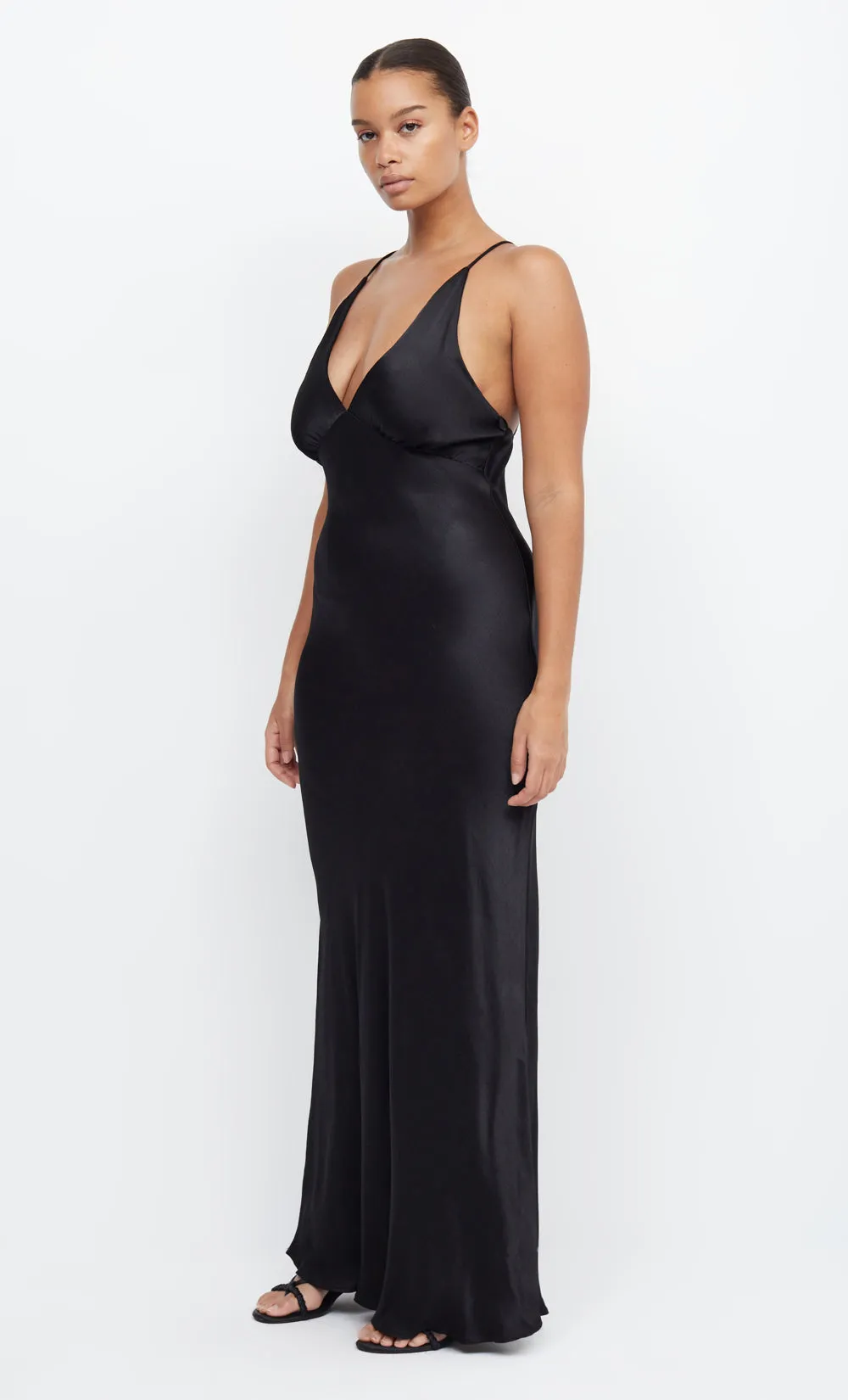 MOON DANCE V MAXI DRESS - BLACK