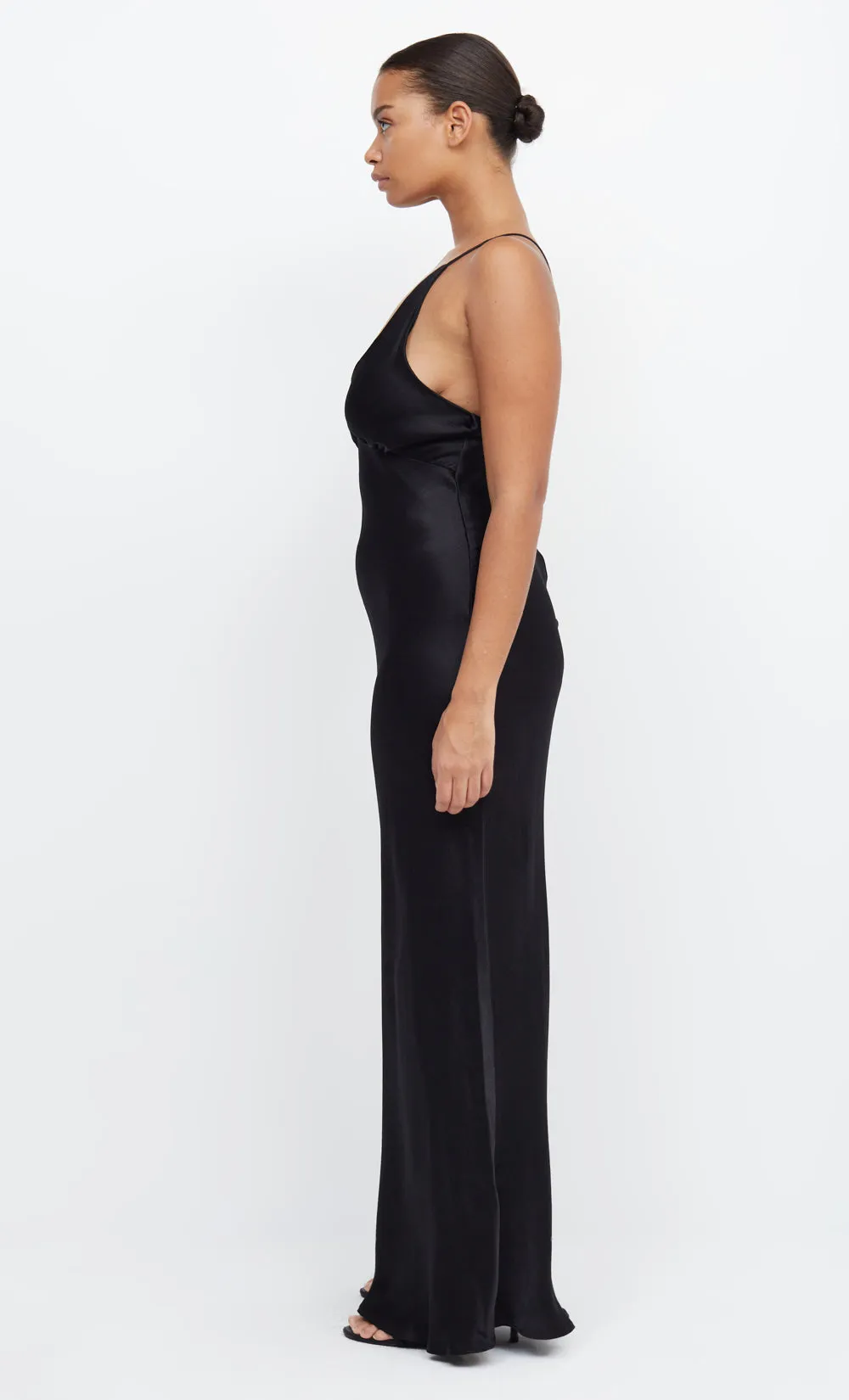 MOON DANCE V MAXI DRESS - BLACK