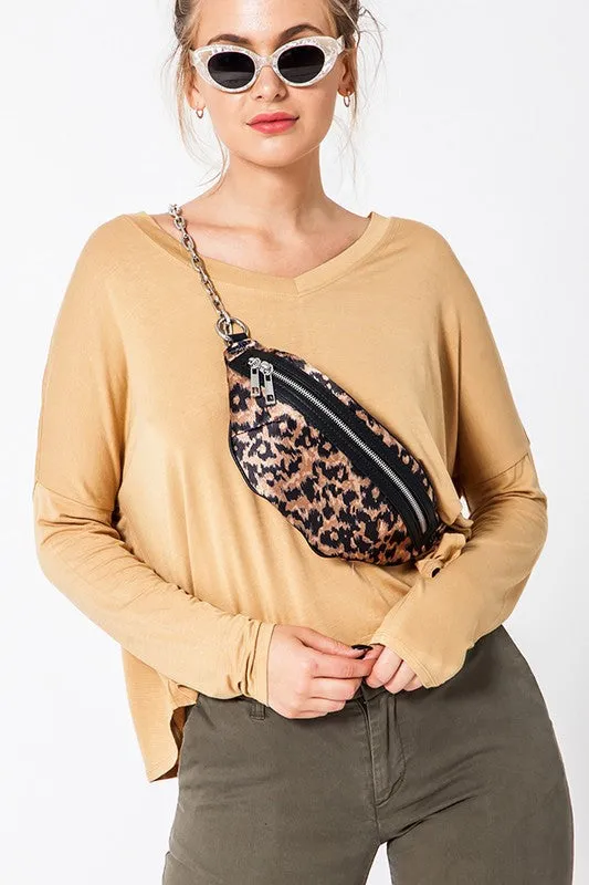 V-NECK DOLMAN SLEEVE TEE