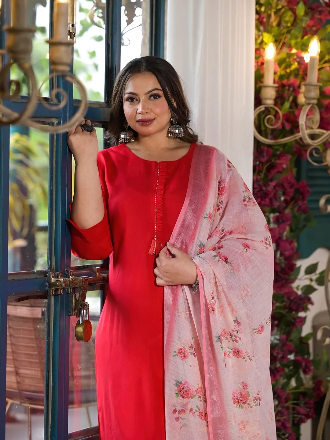 Women Plus Size Red Viscose Rayon Kurta Set With Dupatta